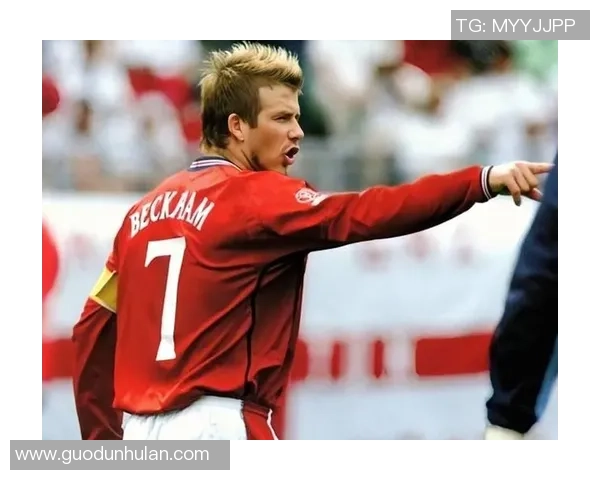 全球足坛传奇球员榜单：探索历史上最伟大的足球巨星及其辉煌成就